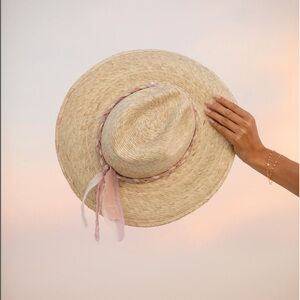 Handmade Beach Hat in Champagne with a Pearl